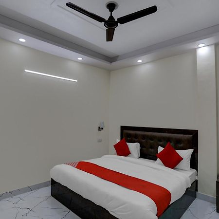 Hotel O Diamond Inn นิวเดลี ภายนอก รูปภาพ