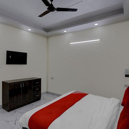 Hotel O Diamond Inn นิวเดลี ภายนอก รูปภาพ